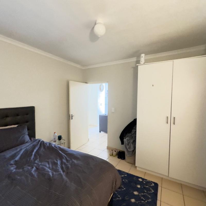 2 Bedroom Property for Sale in Parklands East Western Cape